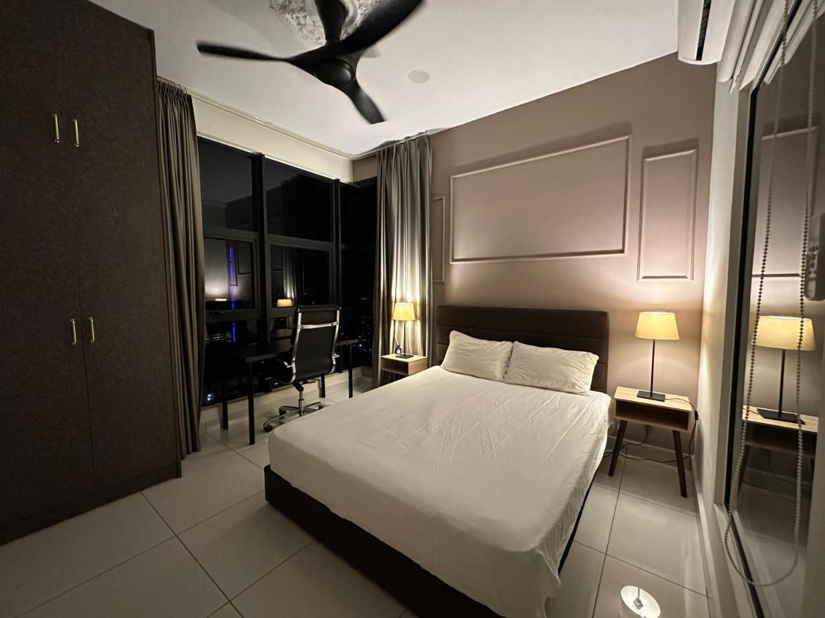 Arti Mont Kiara Aparthotel Kuala Lumpur Buitenkant foto